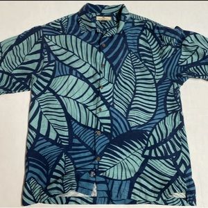 Tommy Bahama Hawaiian 100% Silk Blue Green Men's Medium Floral Button Up Shirt